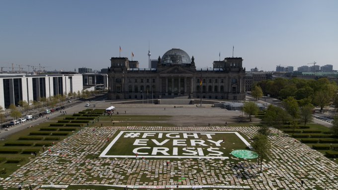 fight_the_climate_crisis_Berlin_top